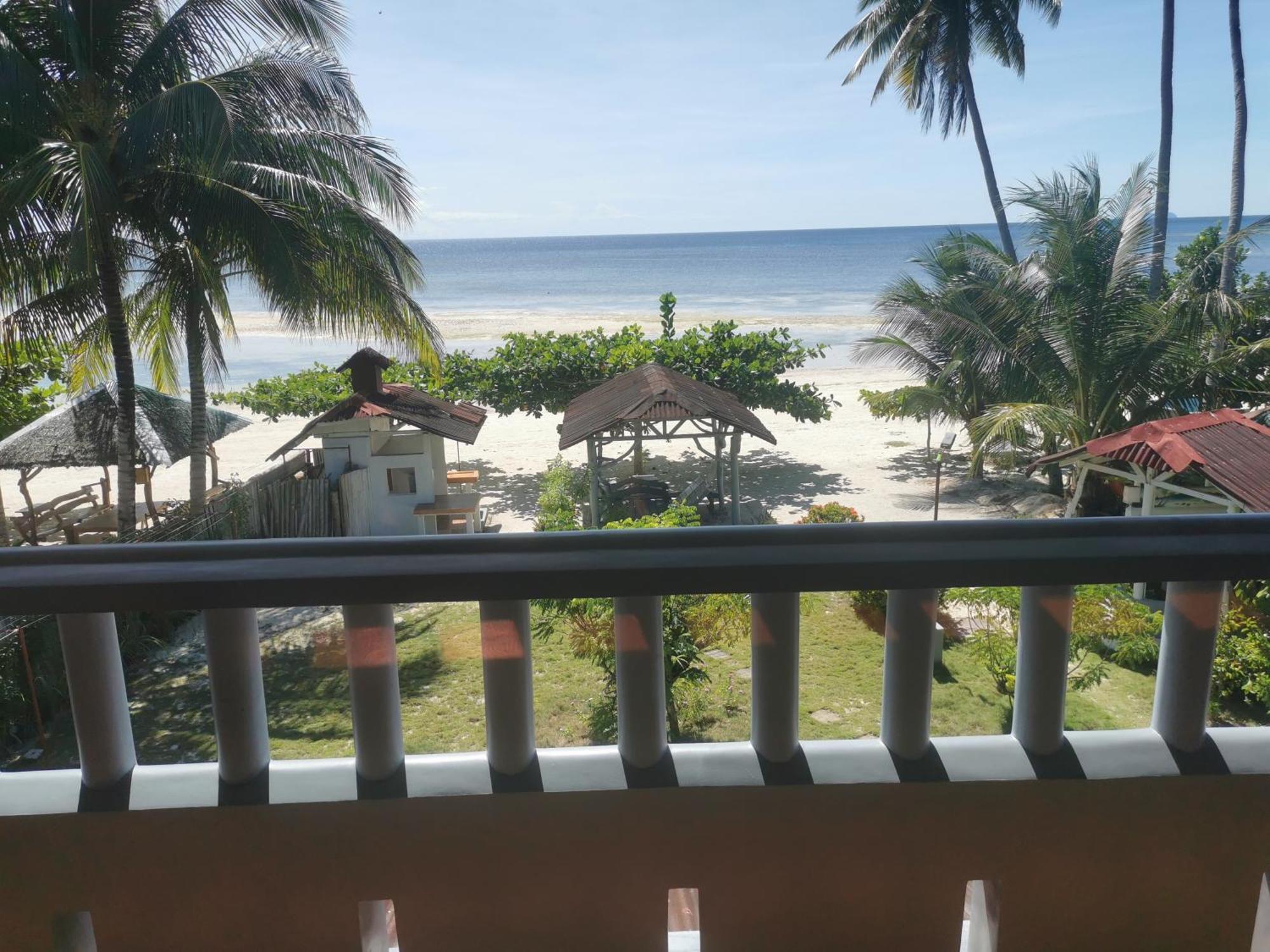 Tropicasa Siquijor Seafront Guest House Solangon Exteriör bild