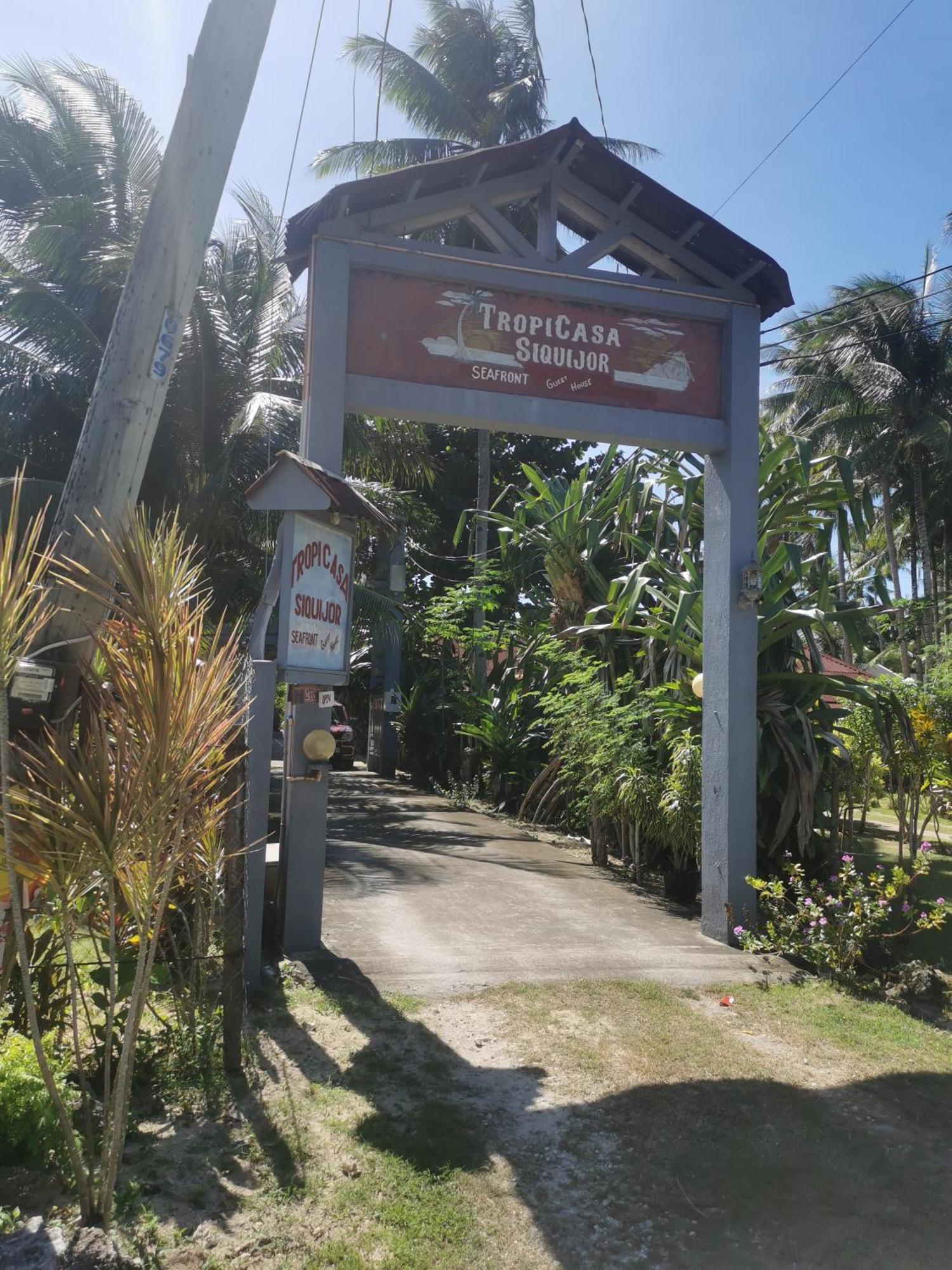 Tropicasa Siquijor Seafront Guest House Solangon Exteriör bild